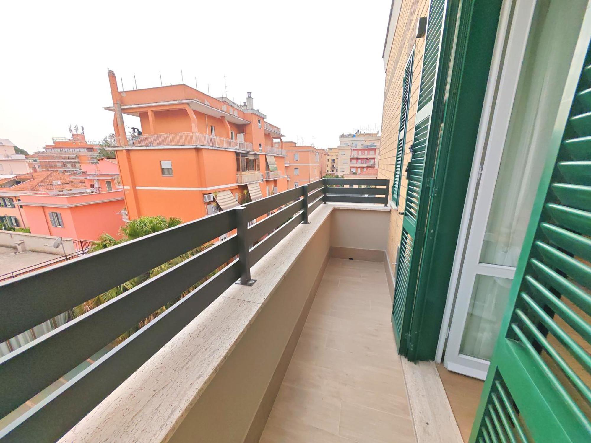 Attico Urbano Terrazza Su Roma Metro A Cornelia Apartment Exterior photo