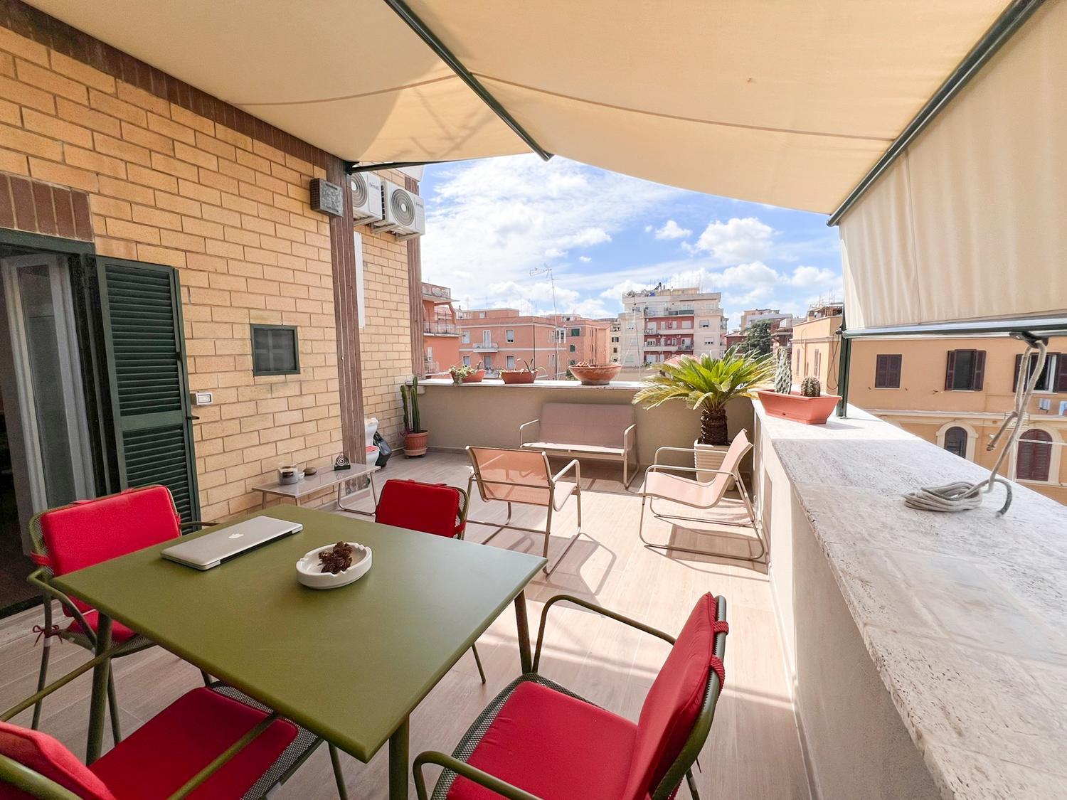 Attico Urbano Terrazza Su Roma Metro A Cornelia Apartment Exterior photo